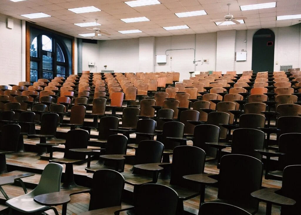 classroom, school, education-2093745.jpg